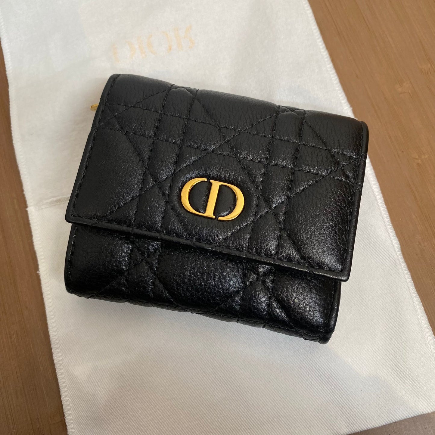 Dior Caro Hibiscus 銀包 有盒有塵袋