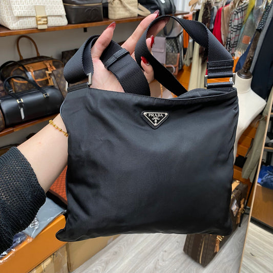 PRADA 斜孭袋