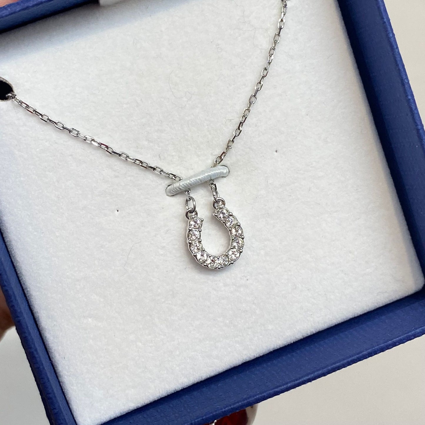 SWAROVSKI馬鞍頸鏈 有盒