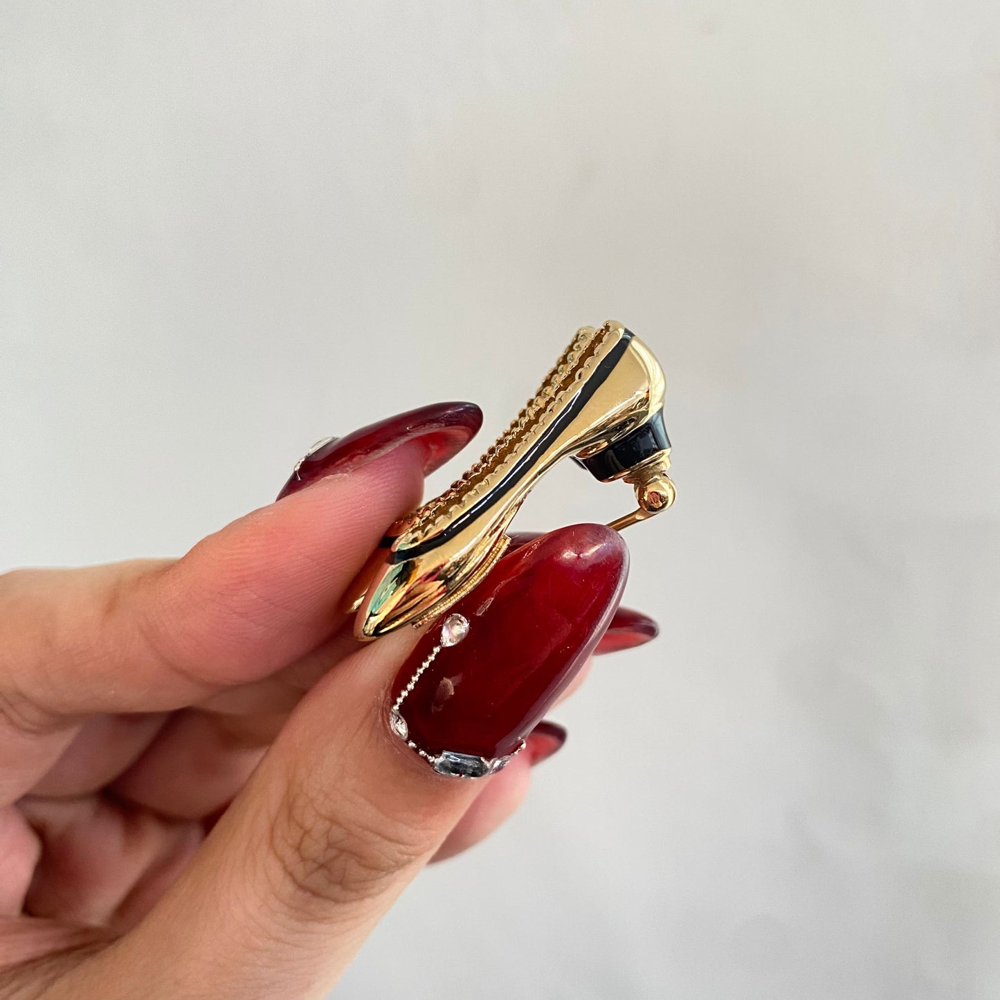 Ferragamo 高踭鞋心口針