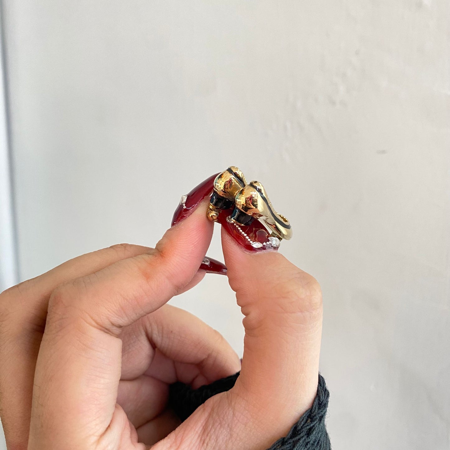 Ferragamo 高踭鞋心口針