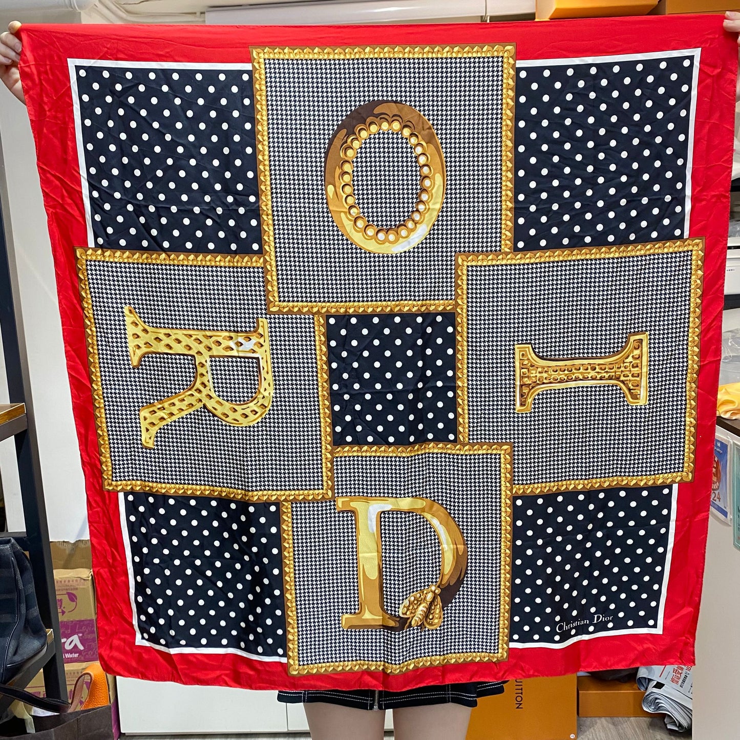 Dior大絲巾 無tag