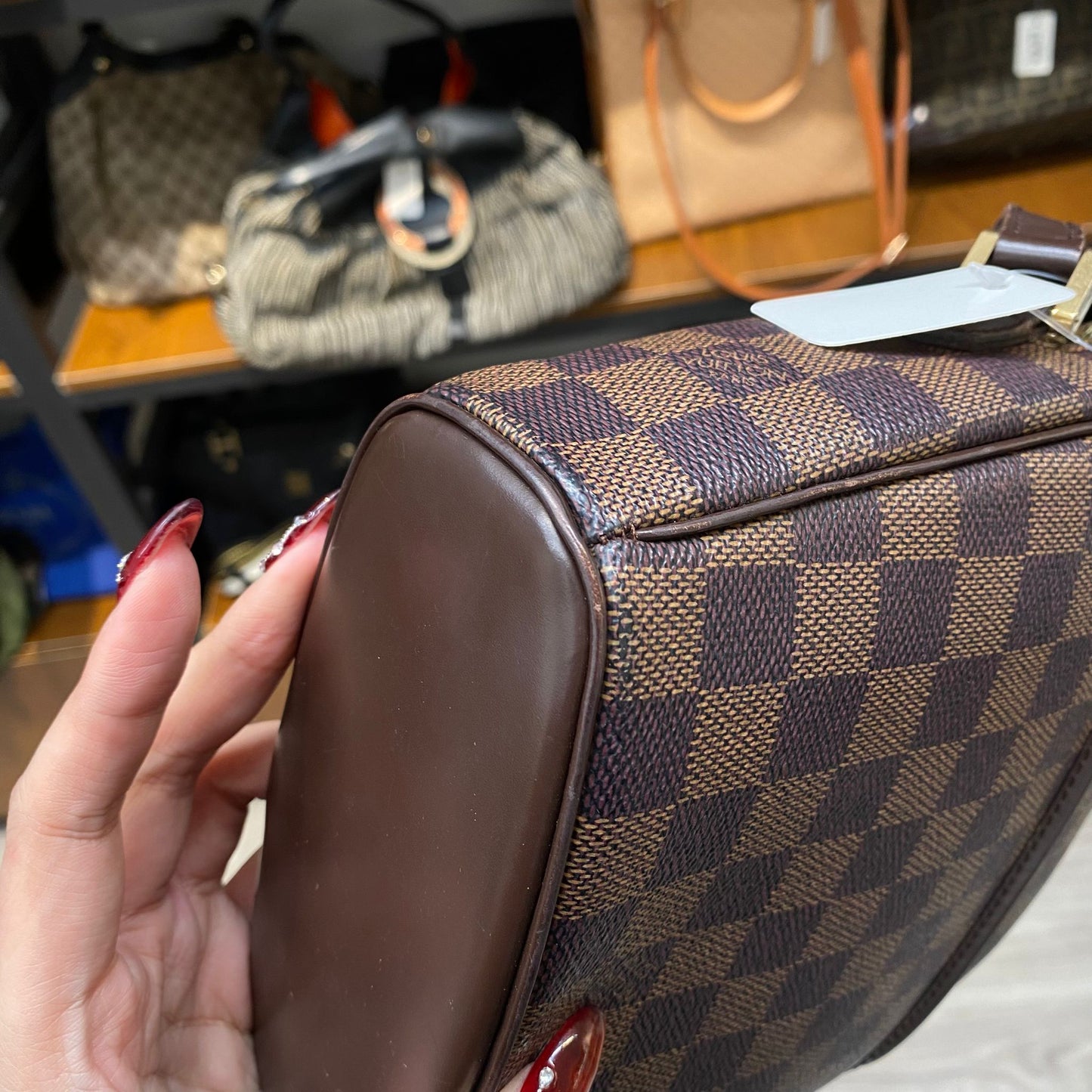 LV 棋盤斜孭袋