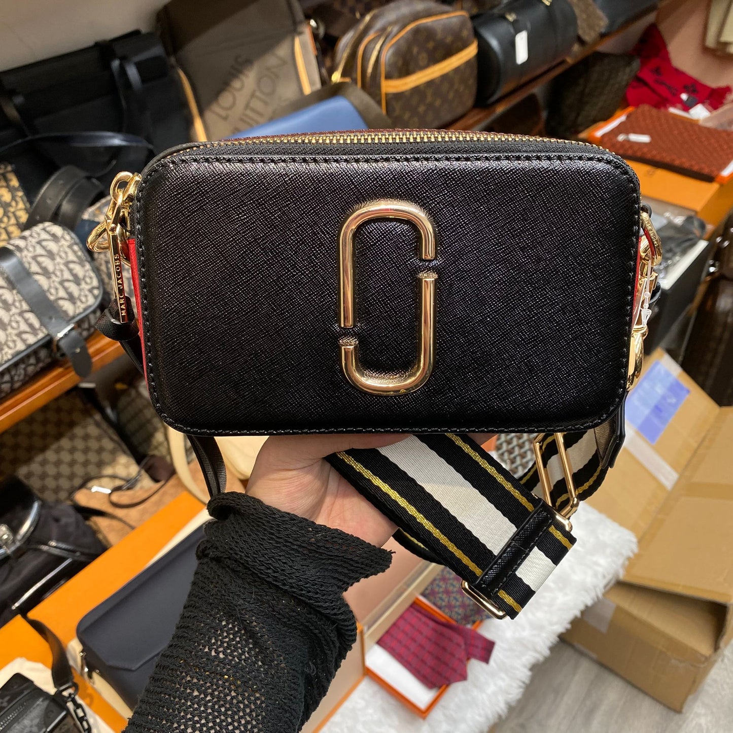 MARC JACOBS Snapshot