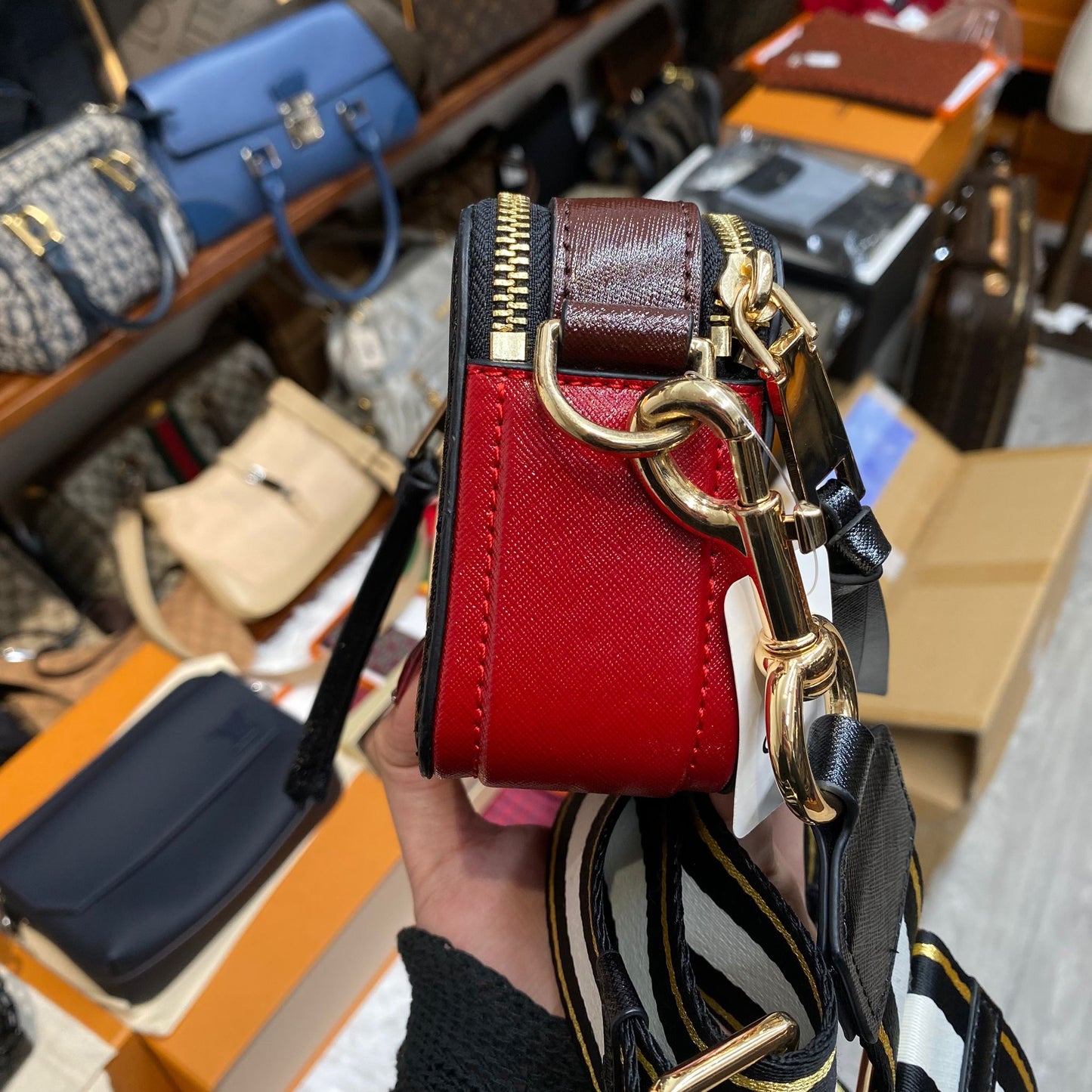 MARC JACOBS Snapshot