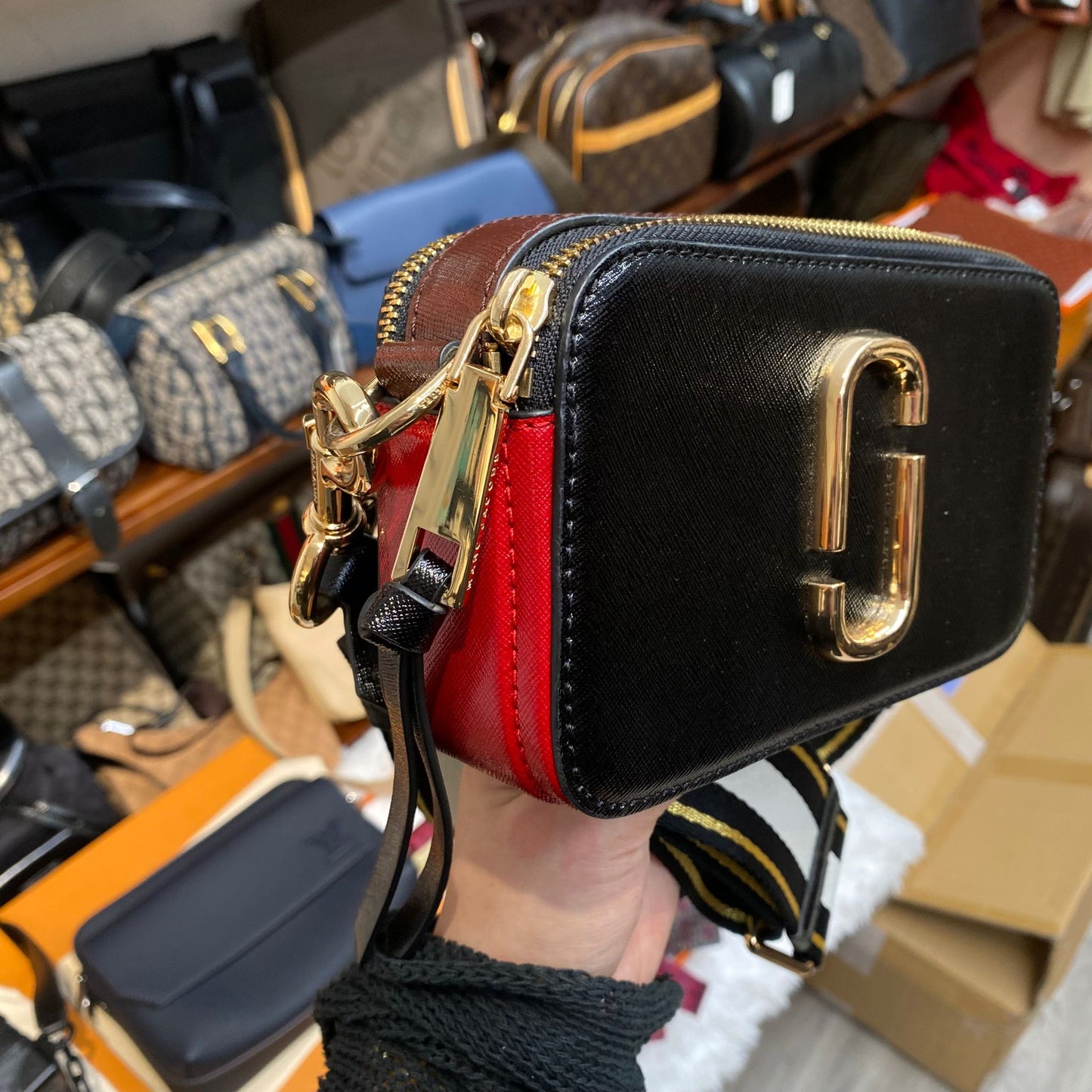MARC JACOBS Snapshot