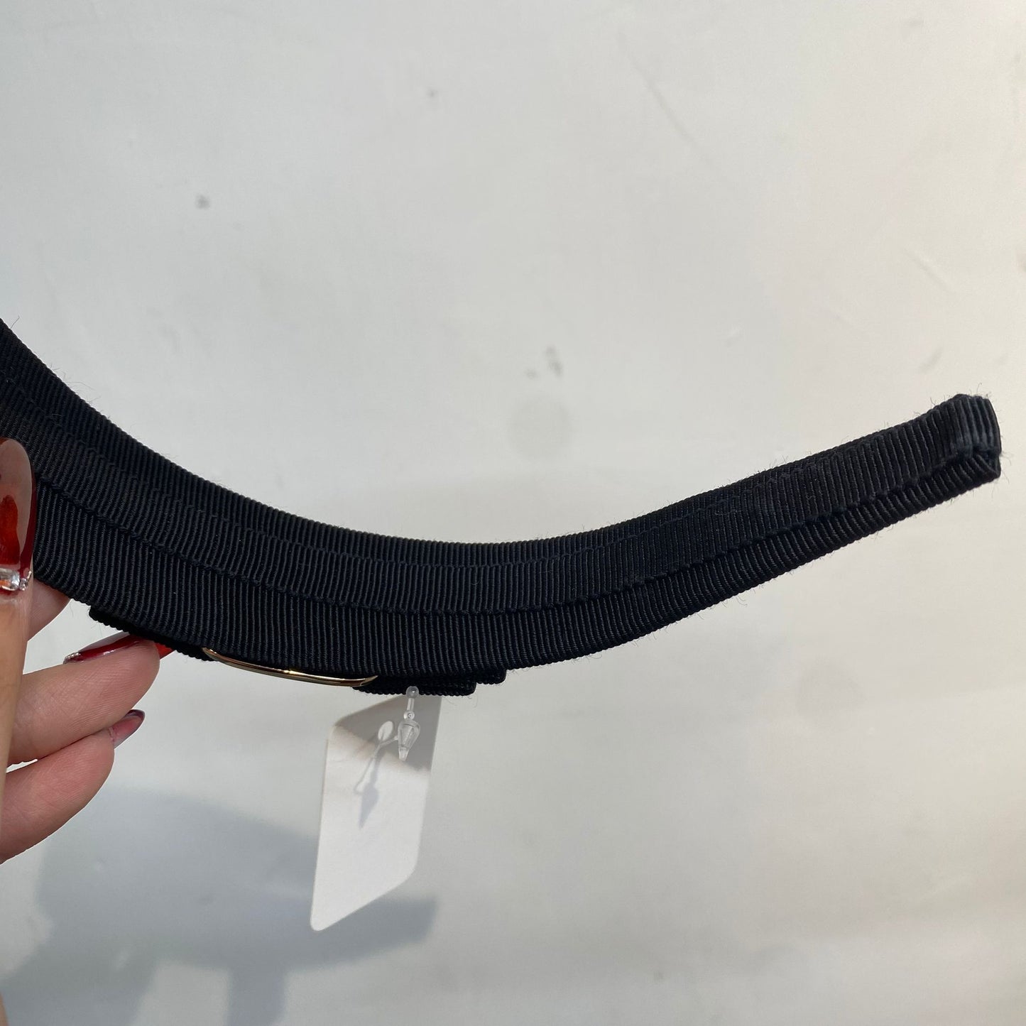 Ferragamo黑金頭箍