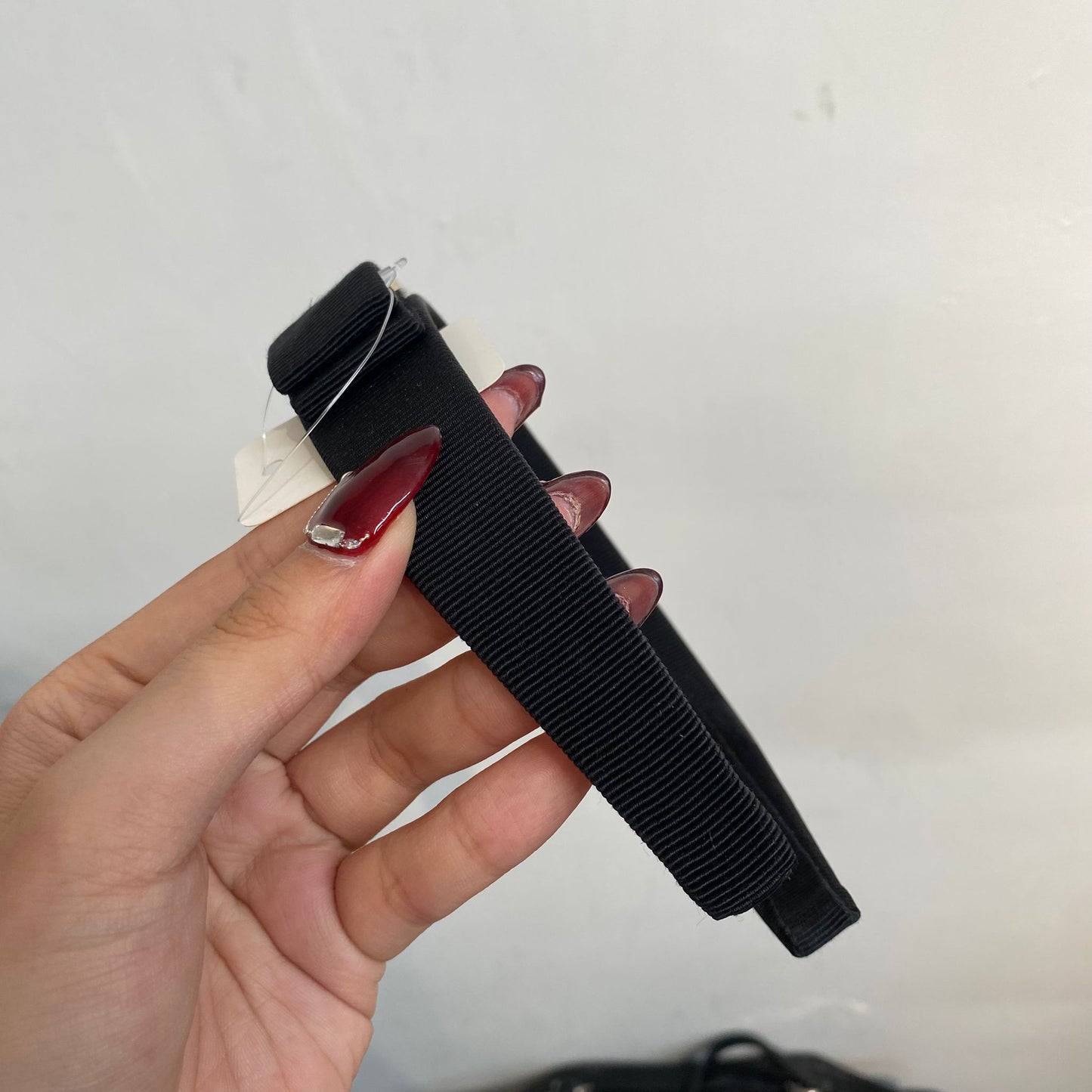 Ferragamo 黑金頭箍