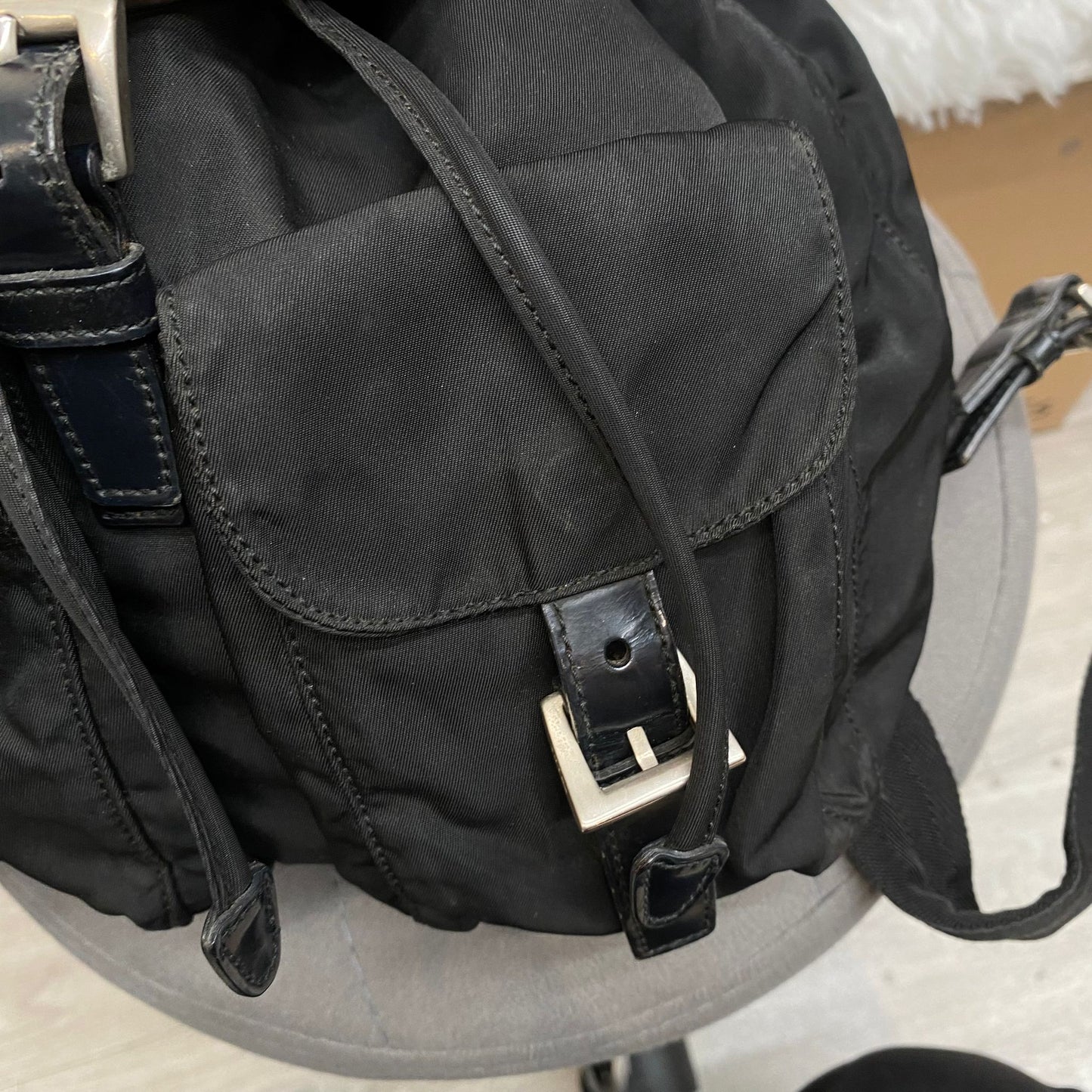 PRADA 背囊