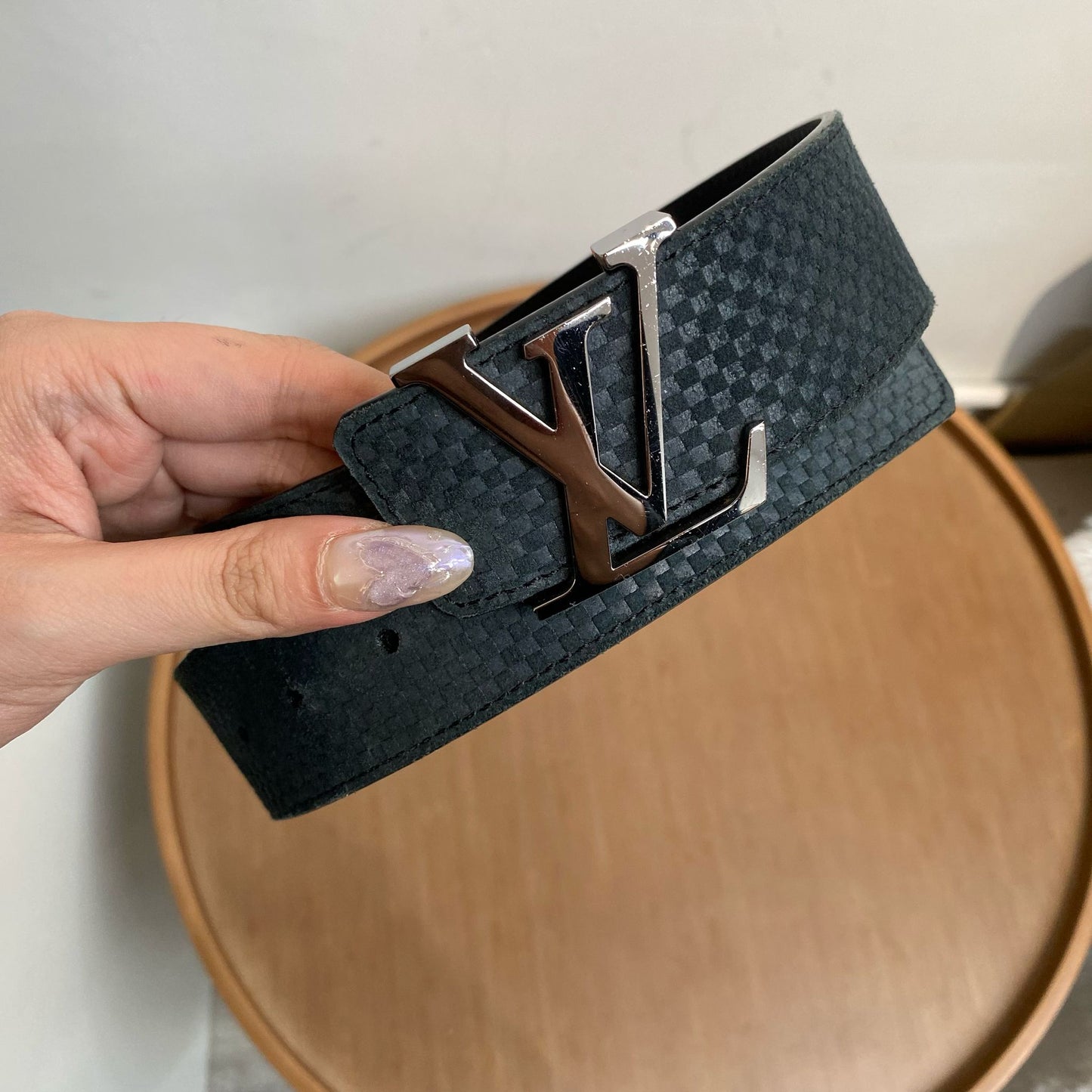 LV 男裝皮帶 有盒、塵袋