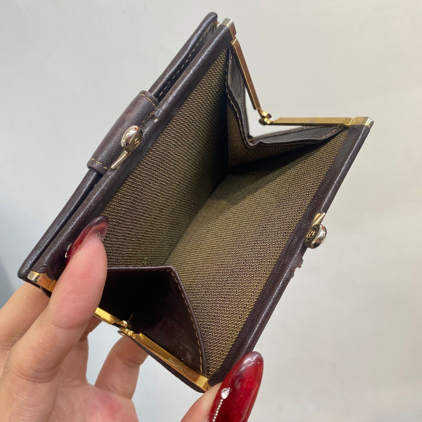 FENDI 短銀包