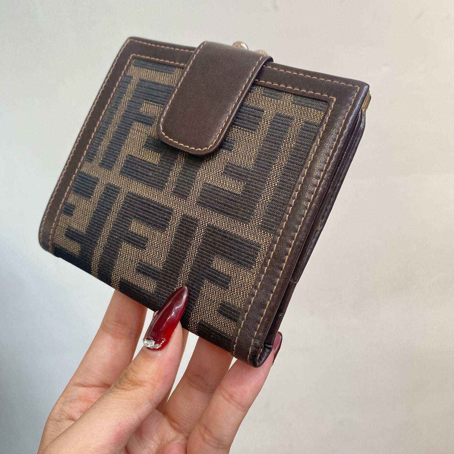 FENDI 短銀包