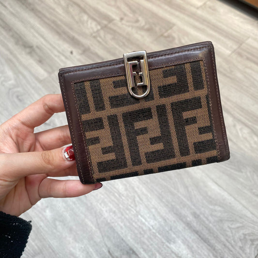 FENDI 短銀包