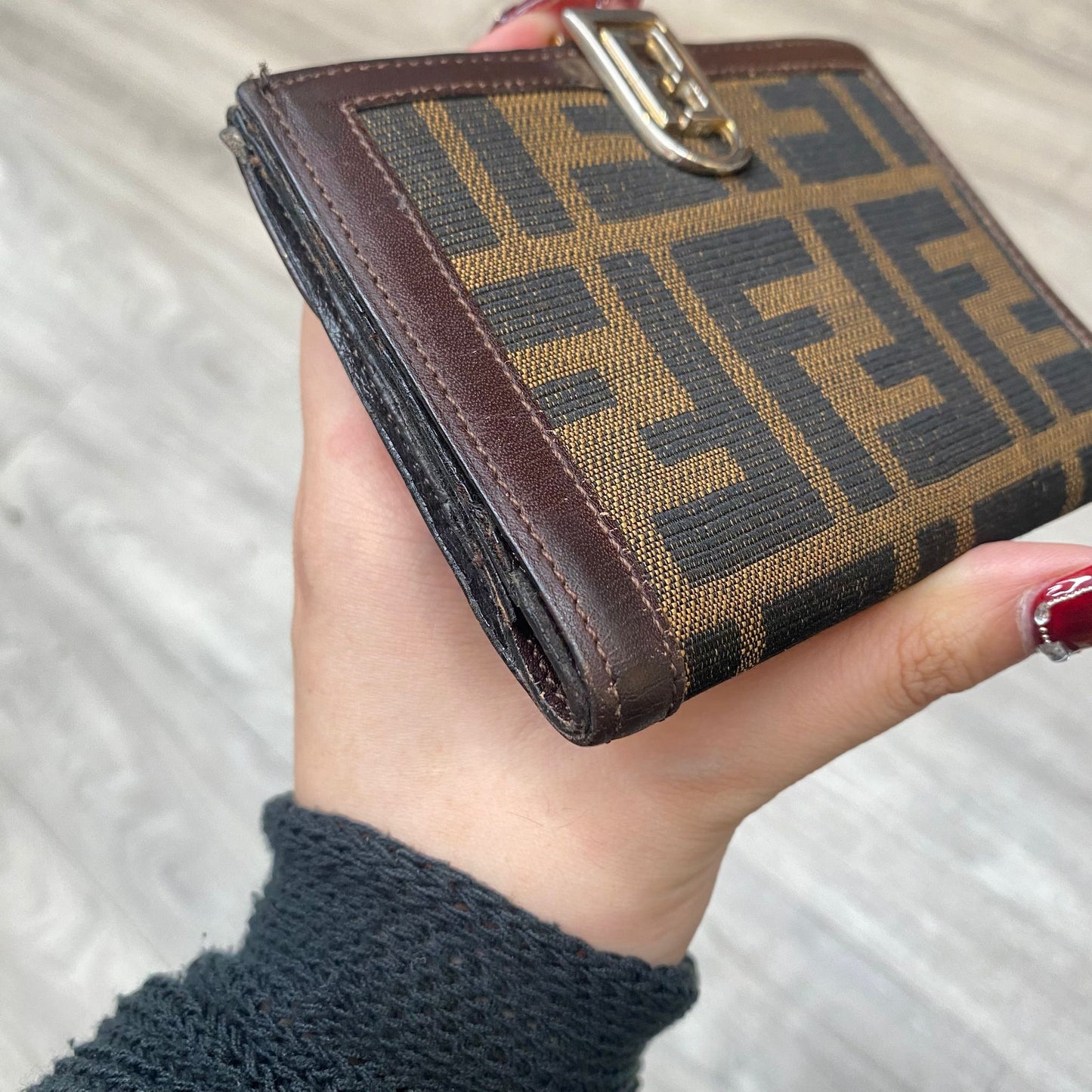 FENDI 短銀包