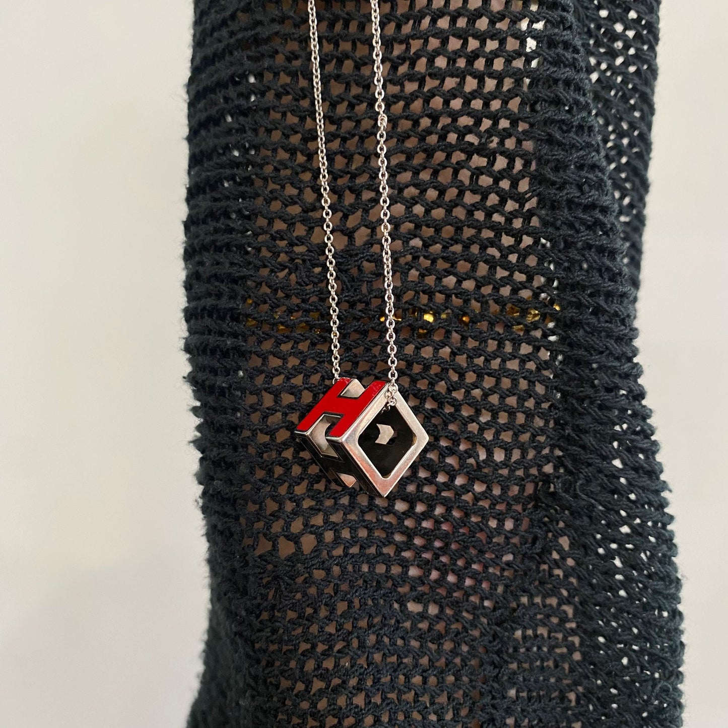 HERMES CUBE H 紅色吊墜