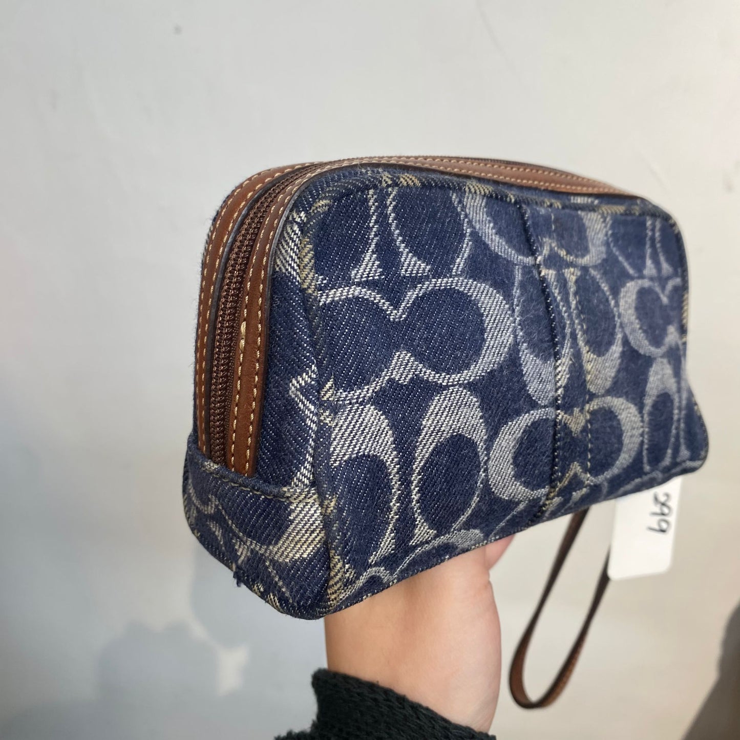Coach 牛仔化妝袋
