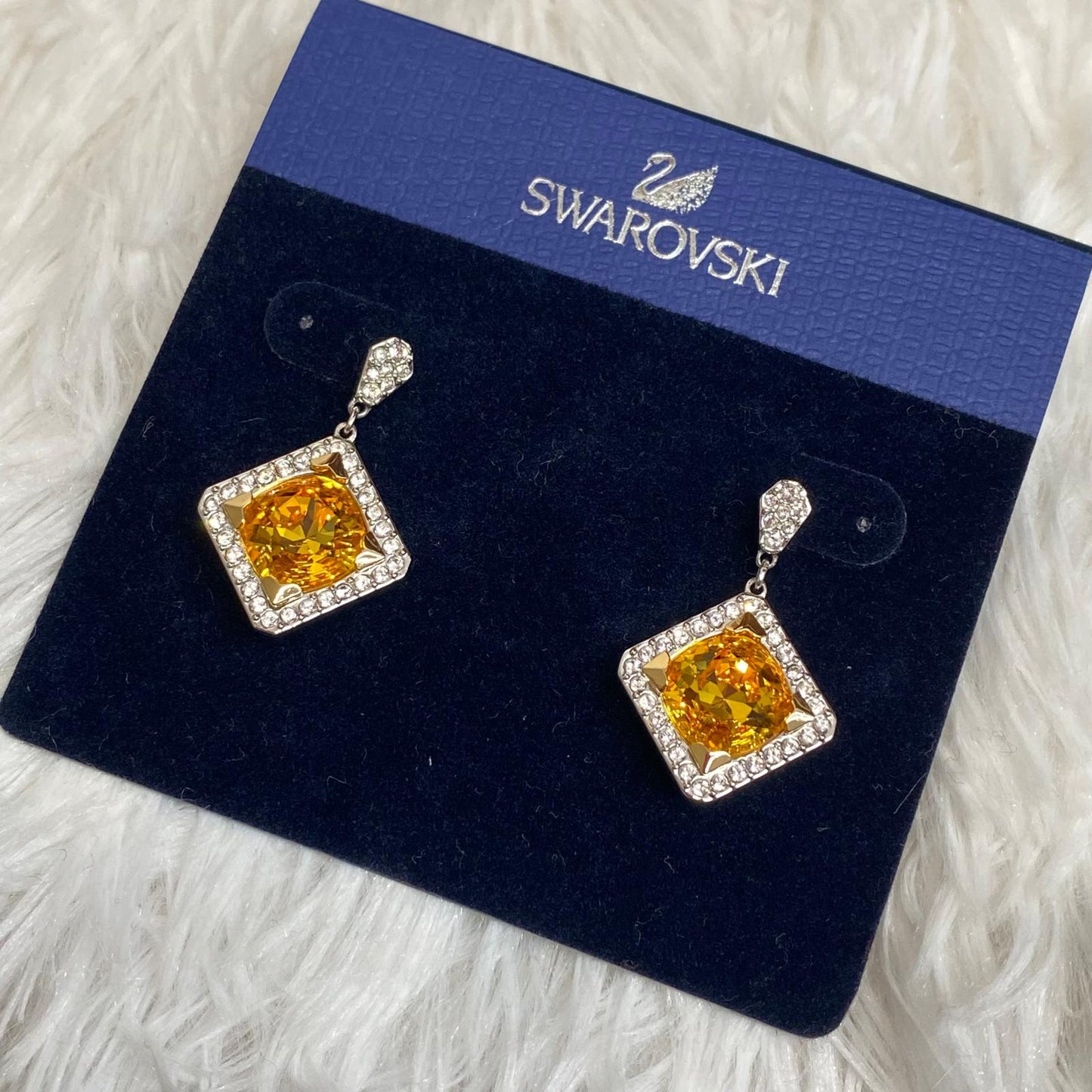 SWAROVSKI黃水晶耳針耳環