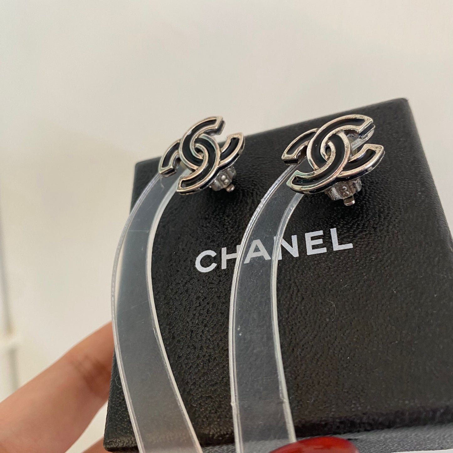 CHANEL 耳夾 有盒 有刻印