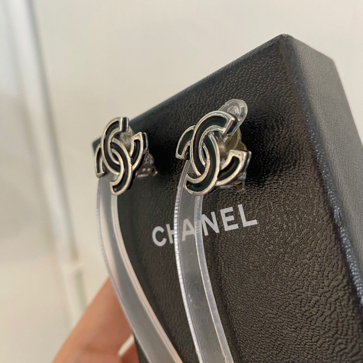 CHANEL 耳夾 有盒 有刻印