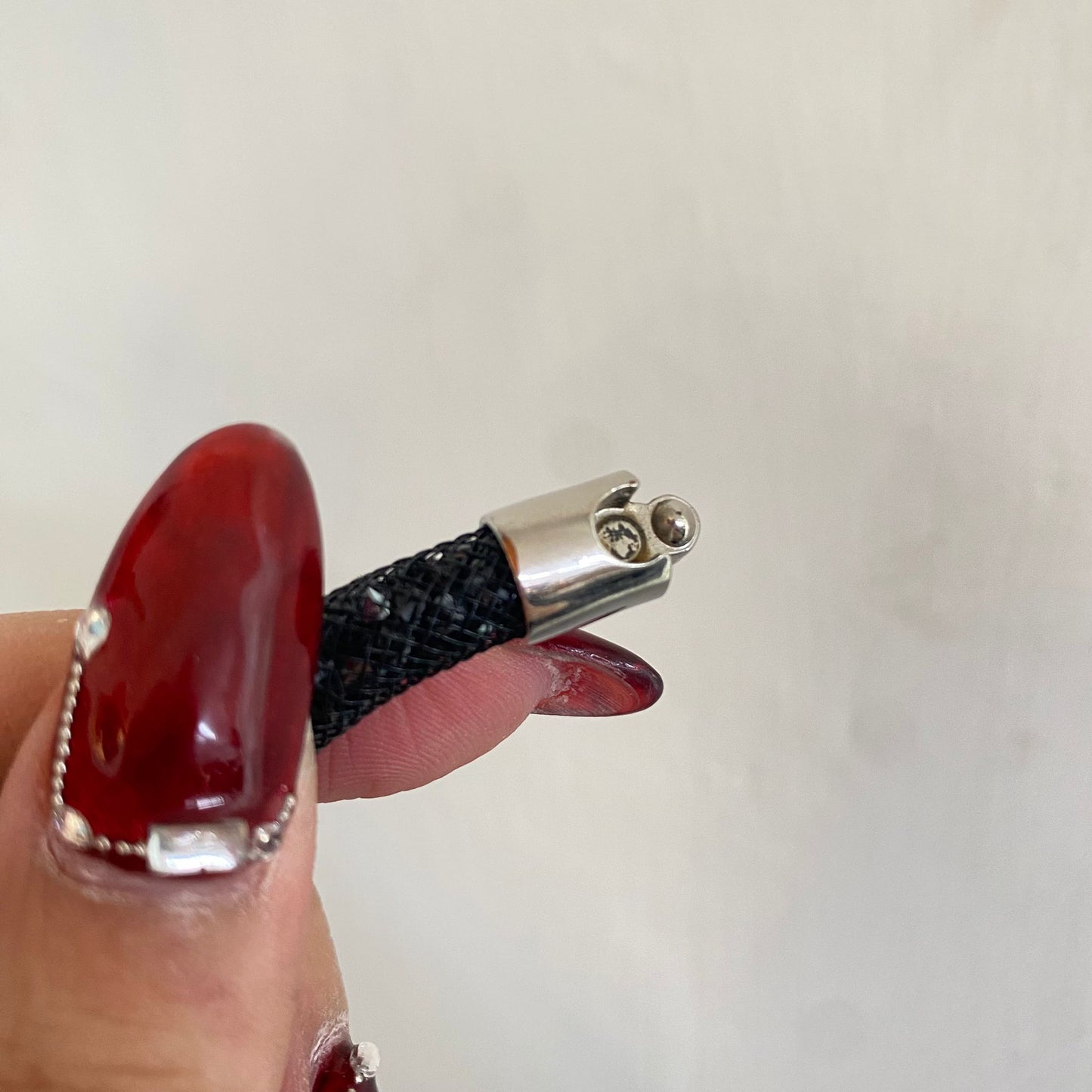 SWAROVSKI 閃閃黑色手帶