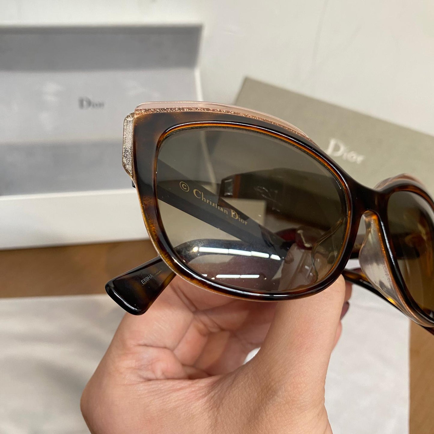 DIOR太陽眼鏡