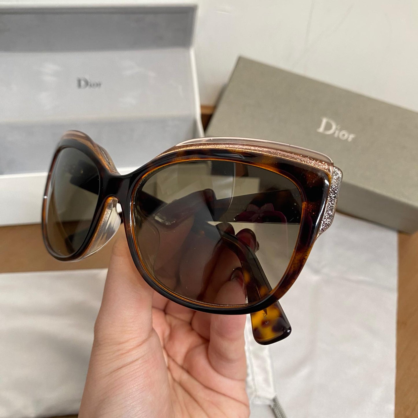 DIOR太陽眼鏡