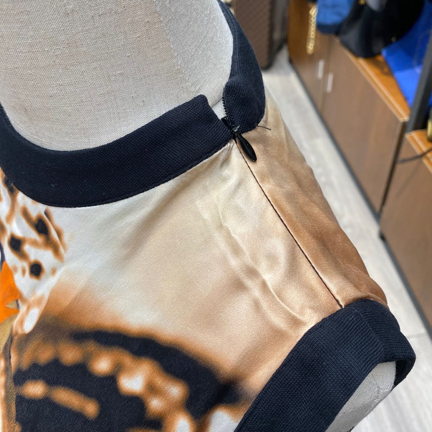 GIVENCHY 無袖絲質背心