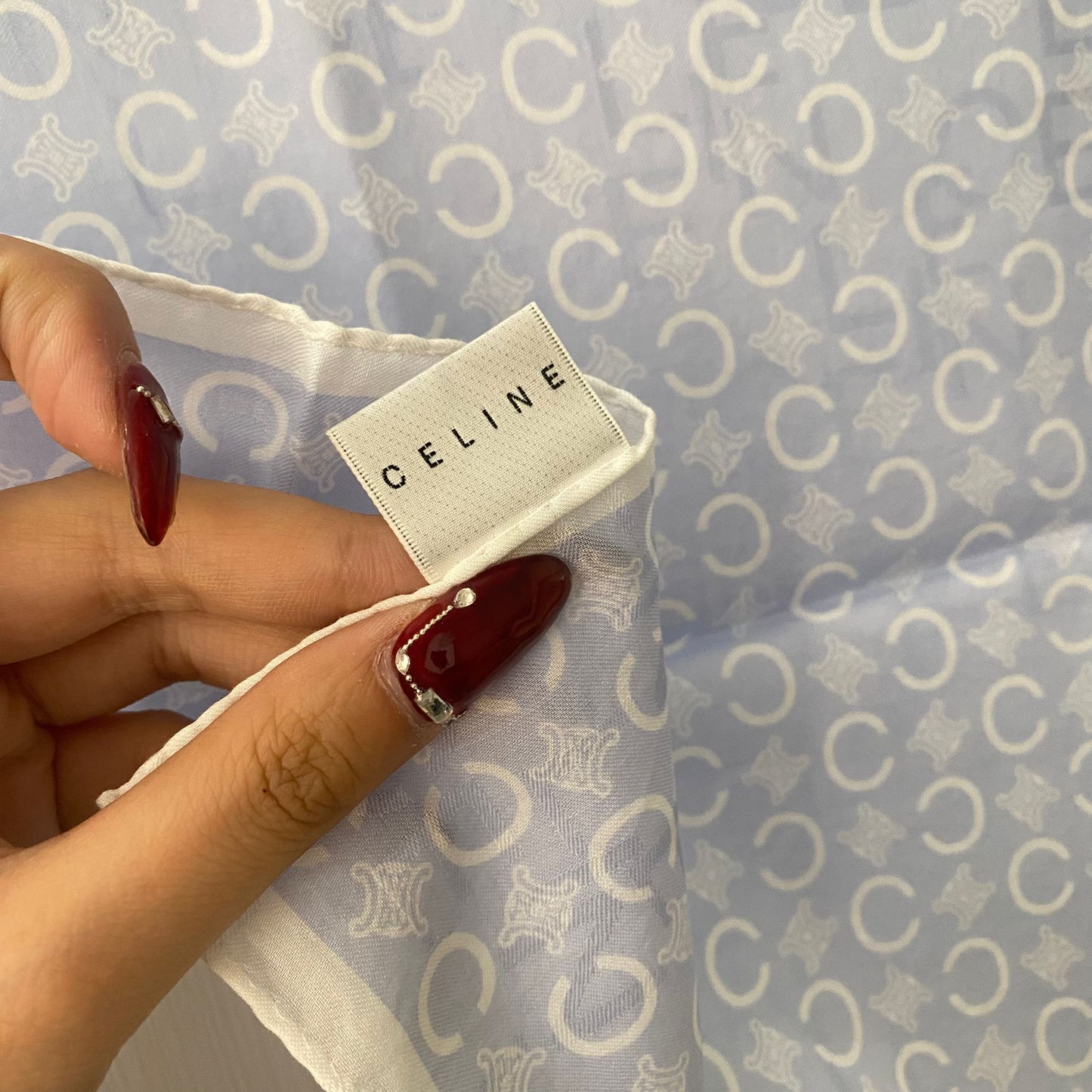 Celine方巾 有tag