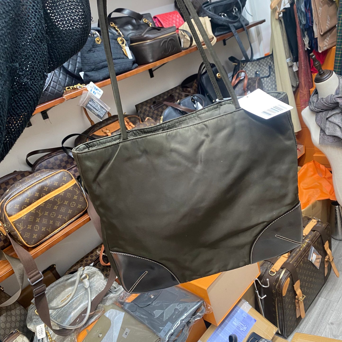Prada Tote 軍綠色