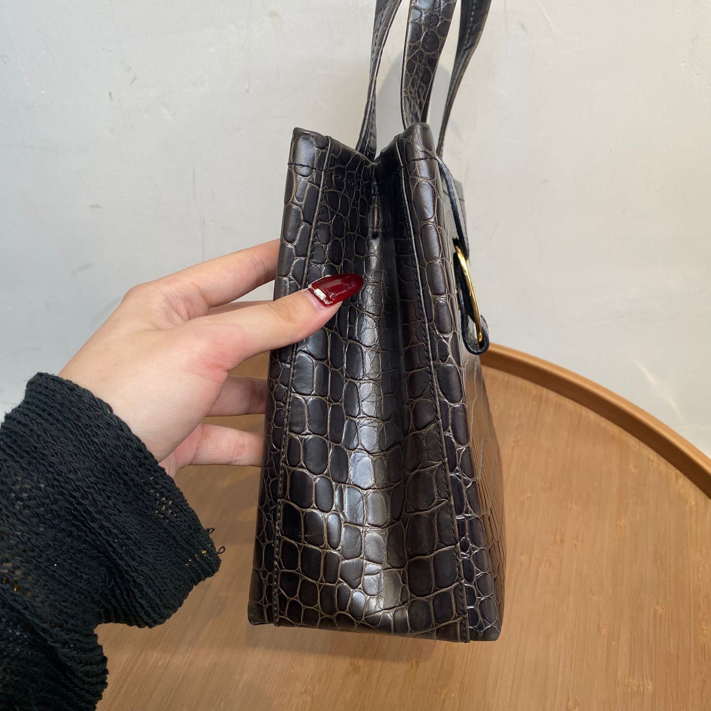 Ferragamo 鱷魚皮壓紋袋