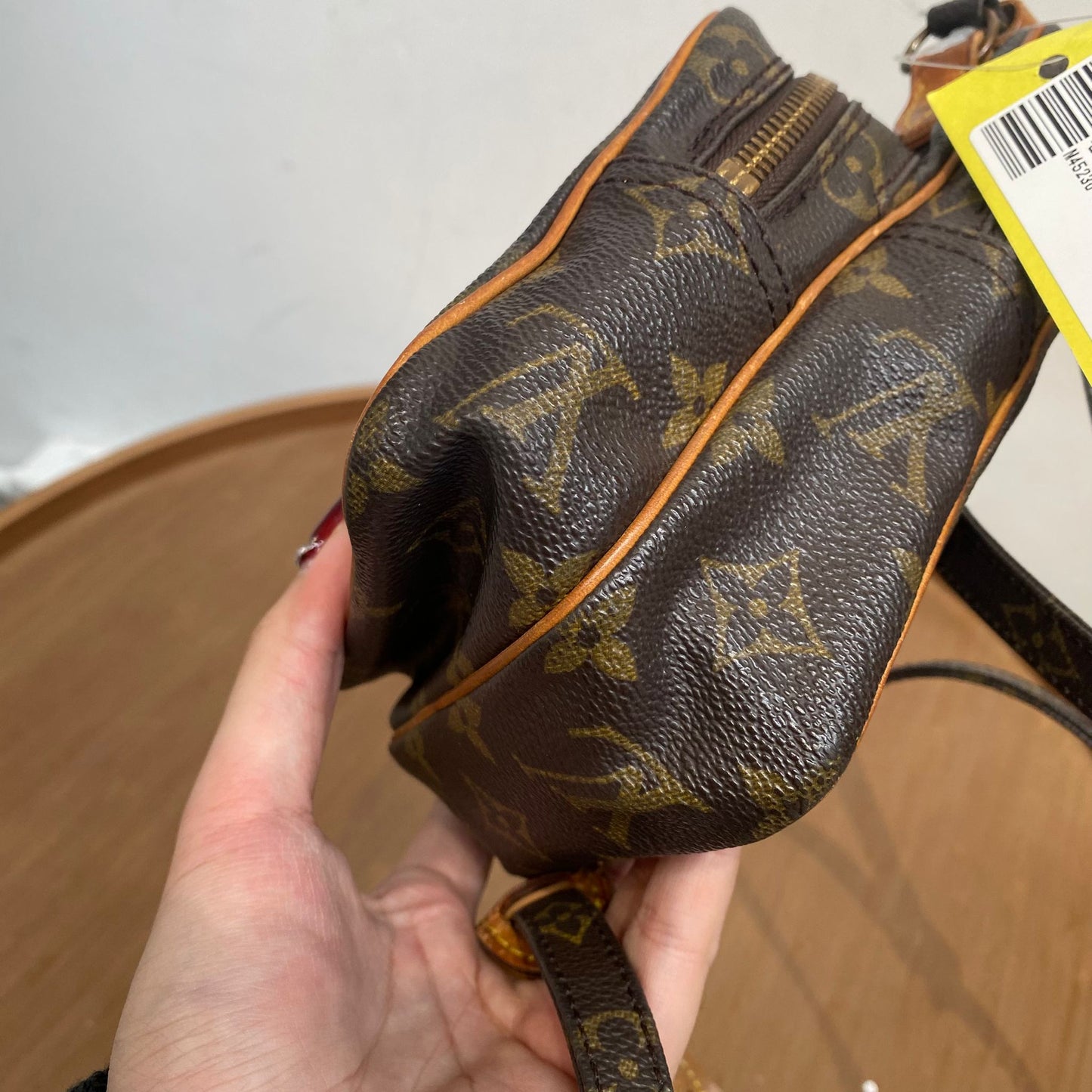 LV Amazon 細日字袋 M45236