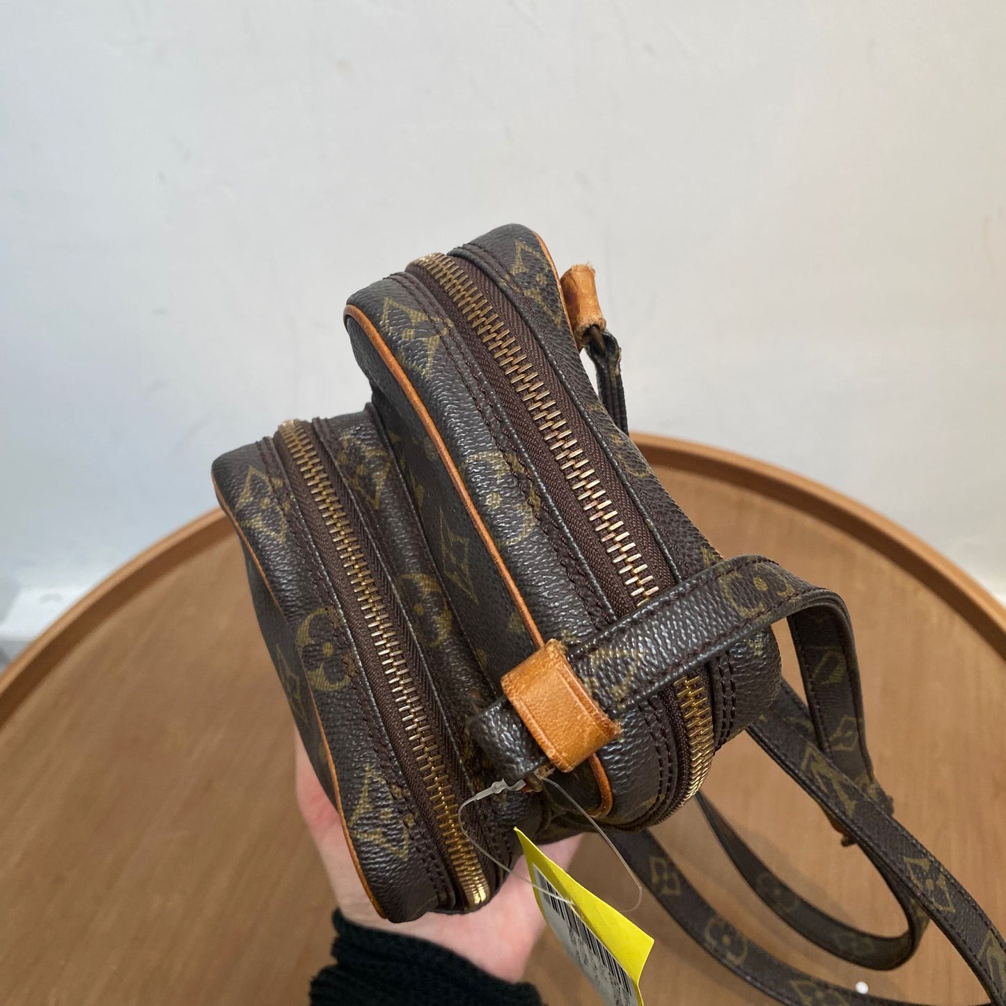 LV Amazon 細日字袋 M45236