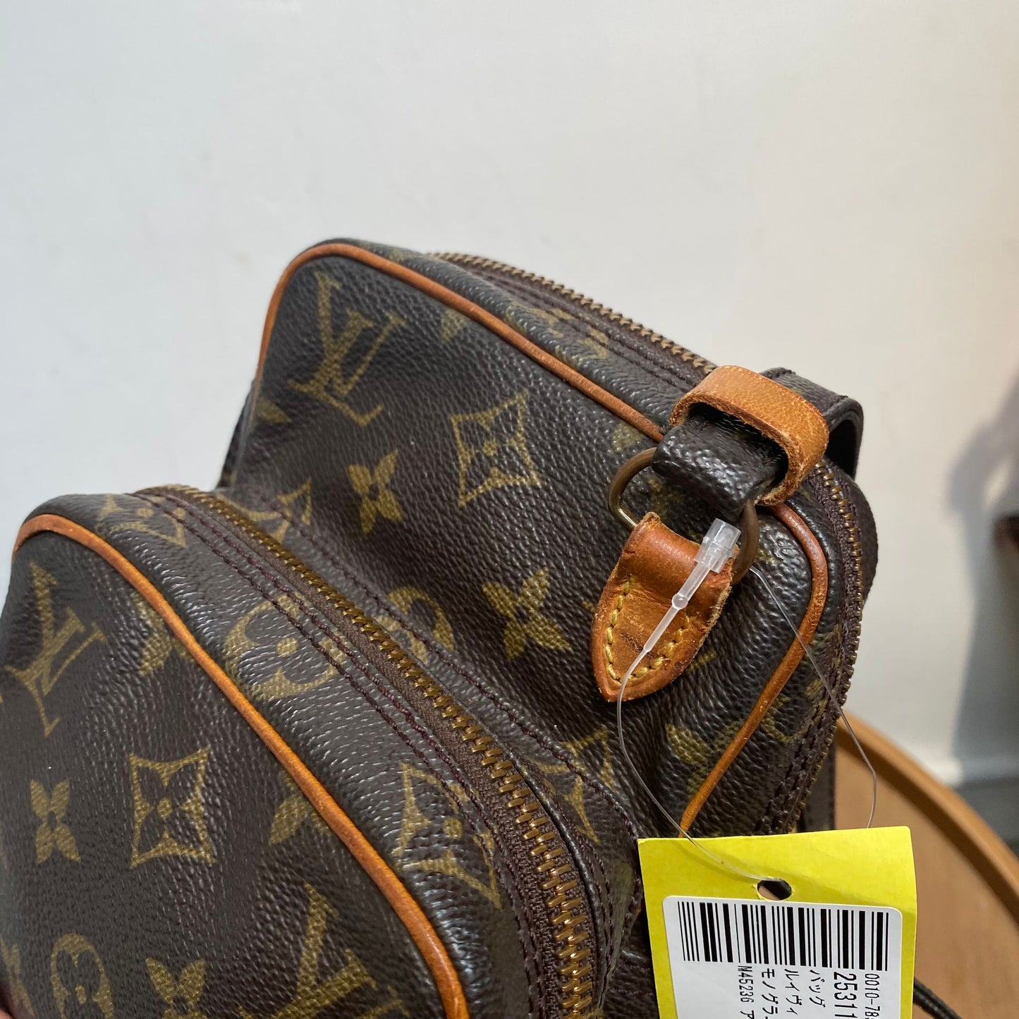 LV Amazon 細日字袋 M45236