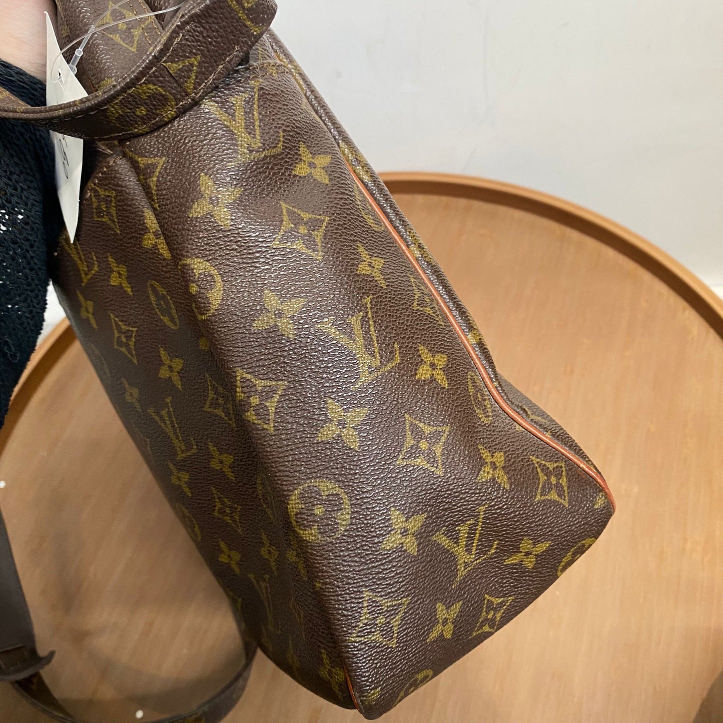LV 老花斜孭袋