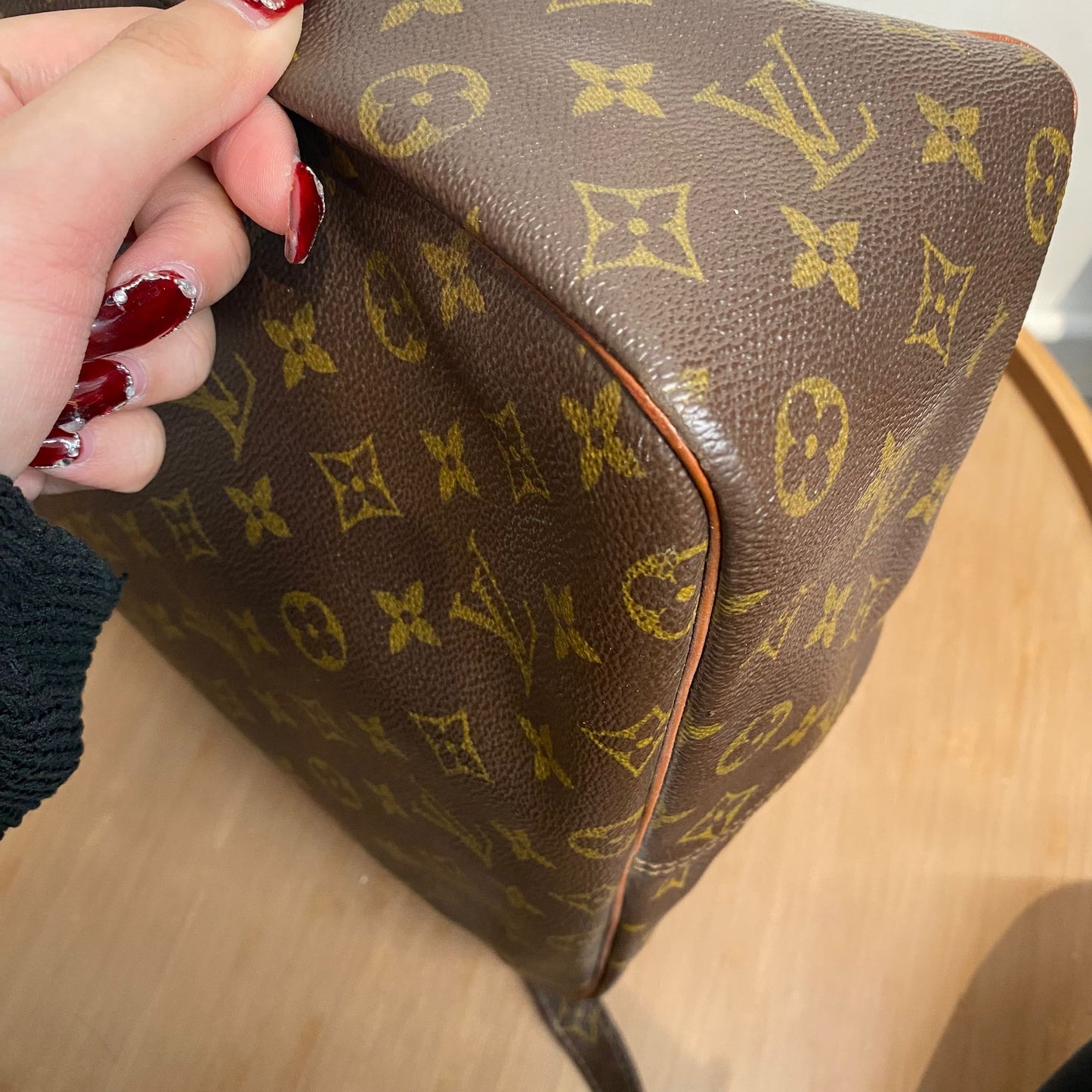 LV 老花斜孭袋