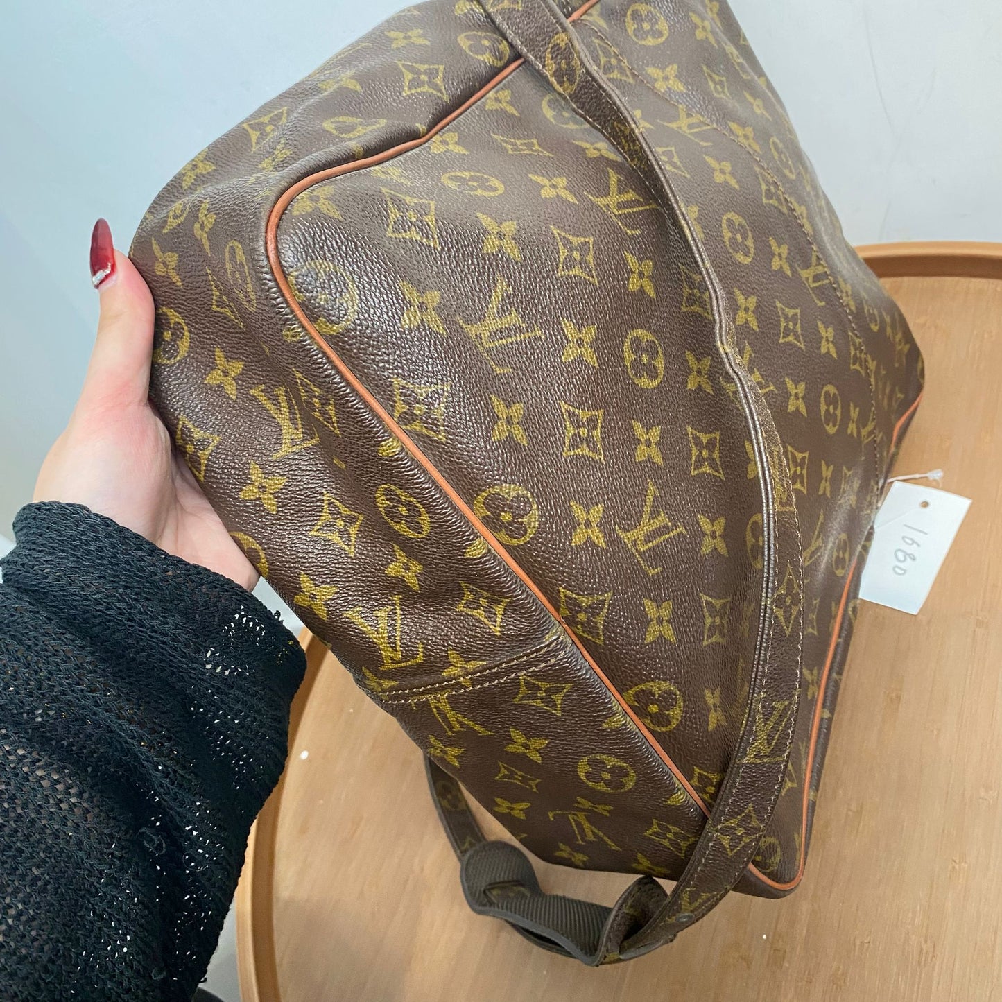 LV 老花斜孭袋