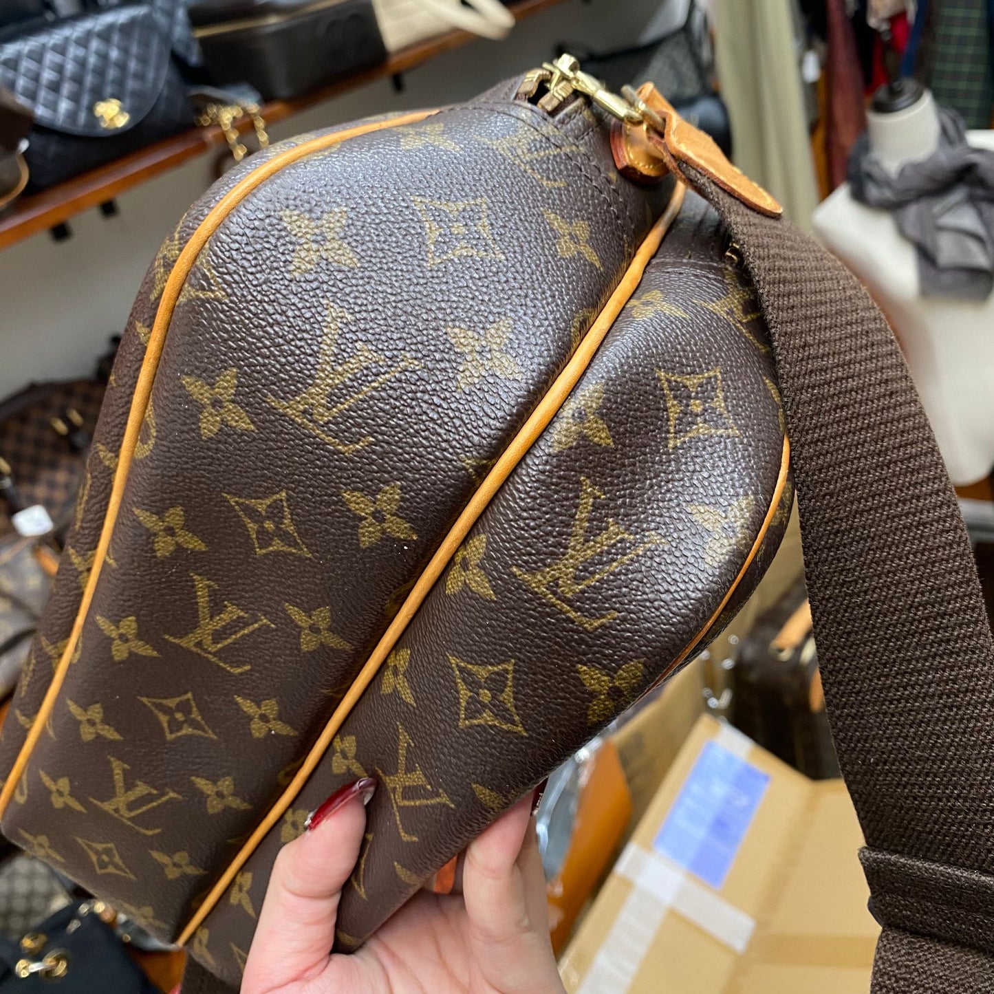 LV 記者袋