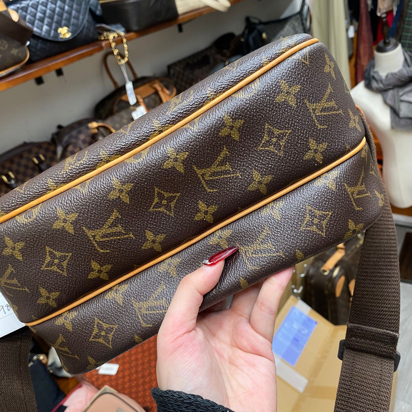 LV 記者袋