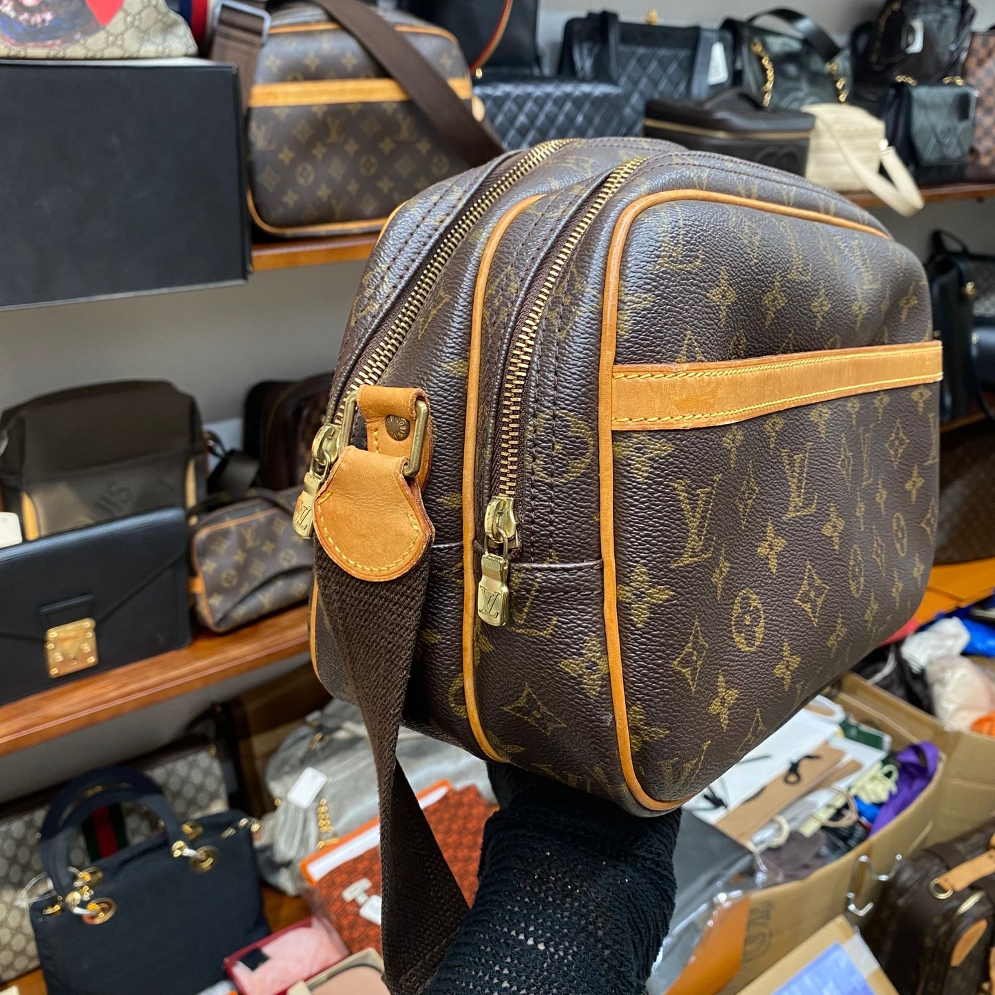 LV 記者袋