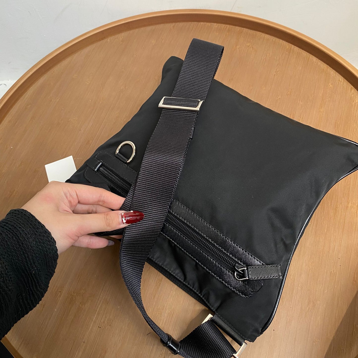 PRADA 黑色斜孭袋