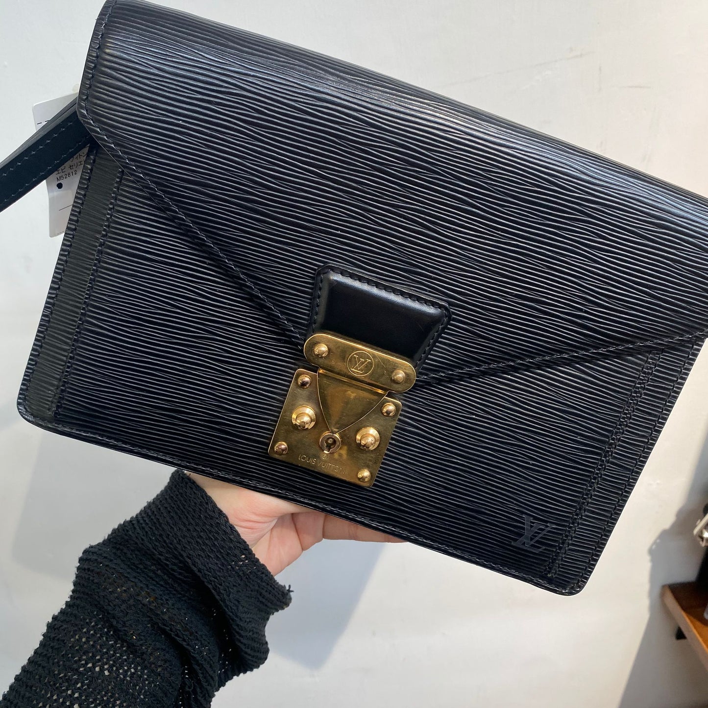 LV 信封袋