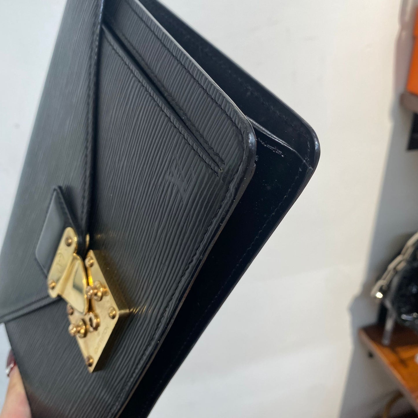 LV 信封袋