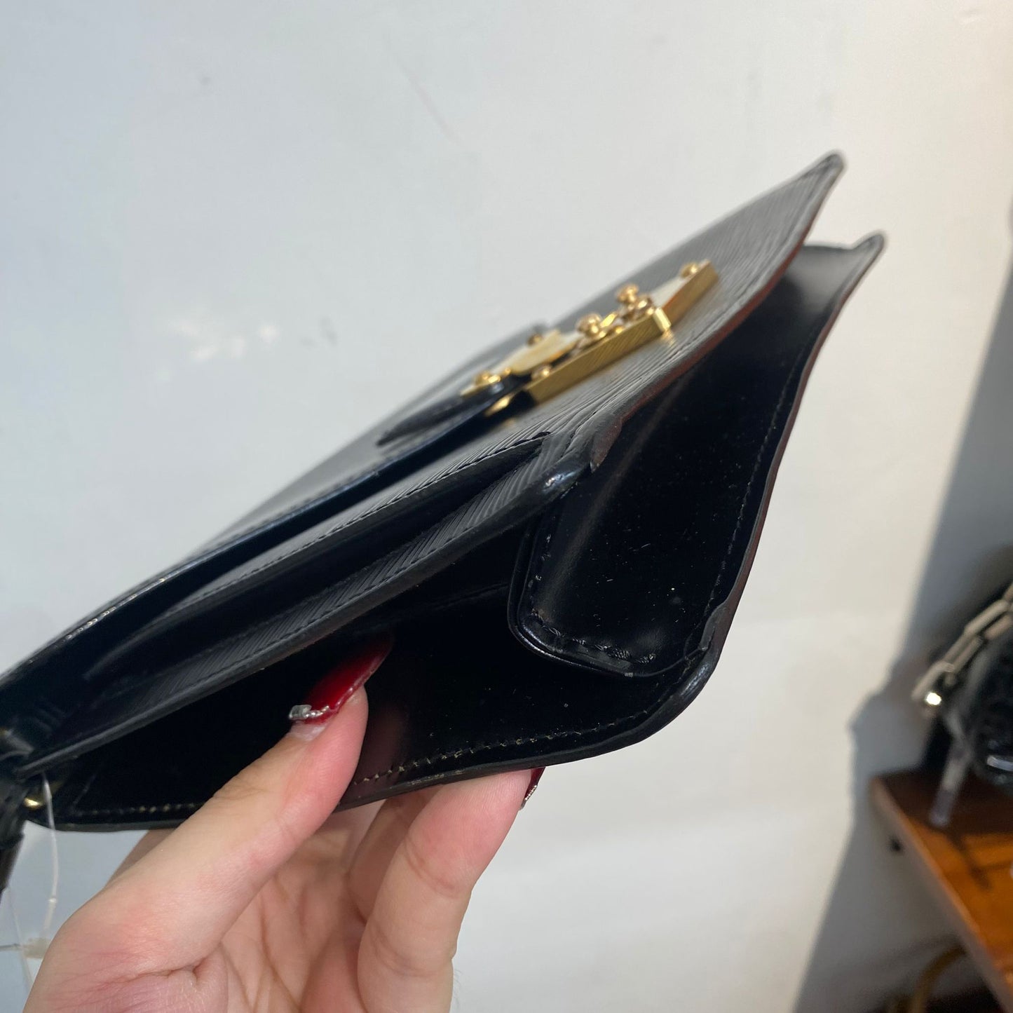 LV 信封袋