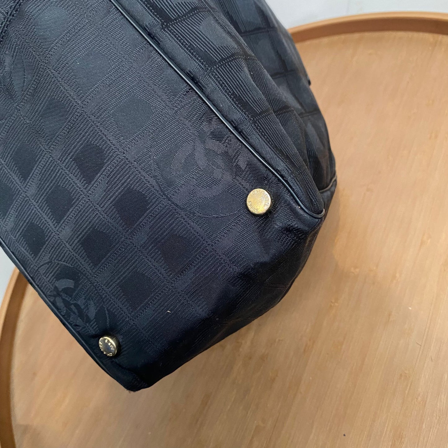 Chanel 冰格 Tote 有貼