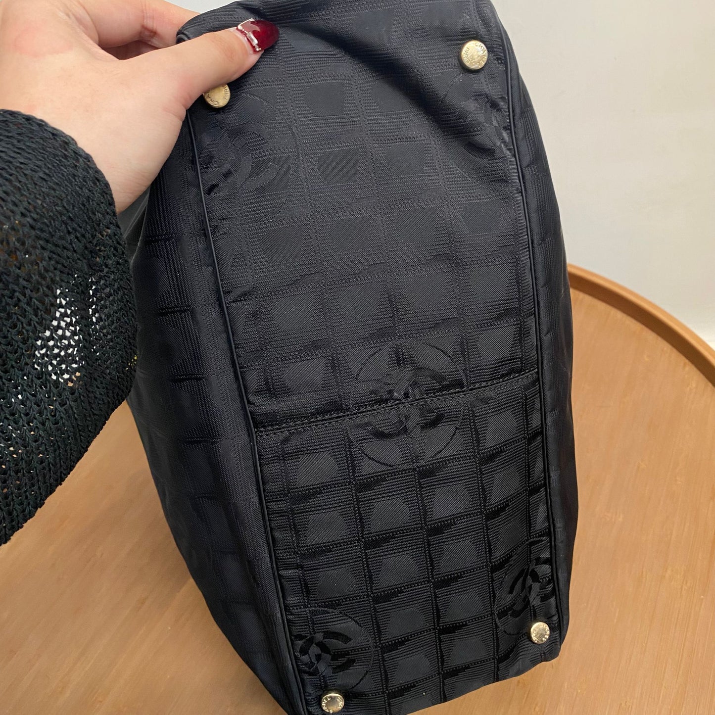 Chanel 冰格 Tote 有貼