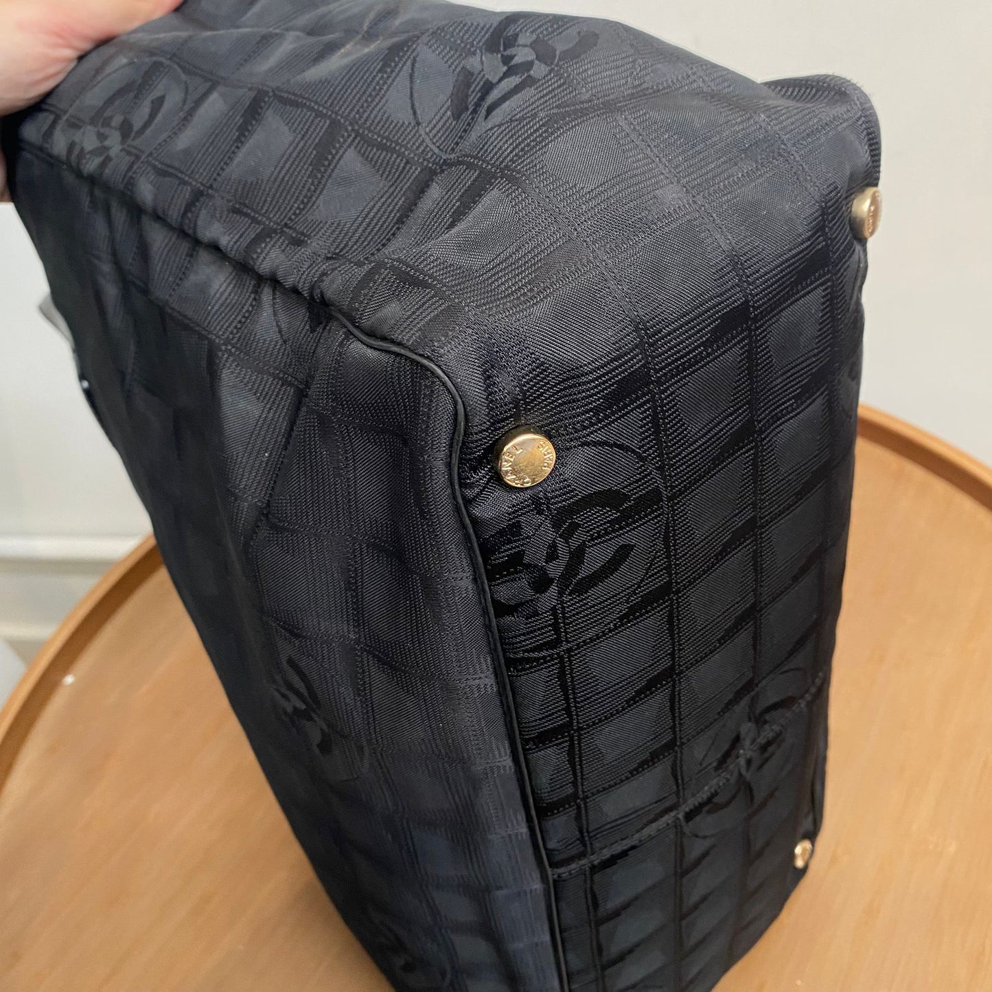 Chanel 冰格 Tote 有貼