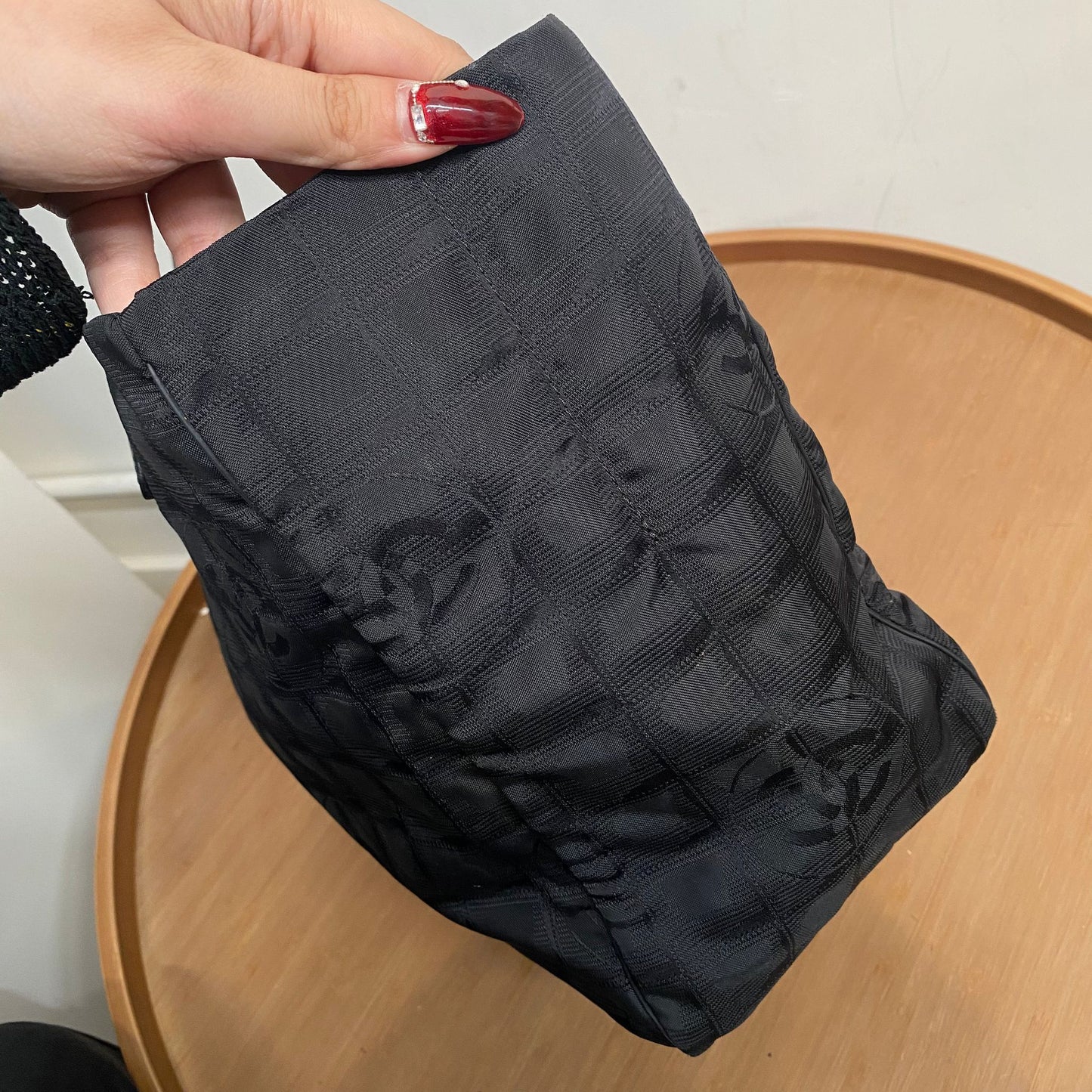 Chanel 冰格 Tote 有貼