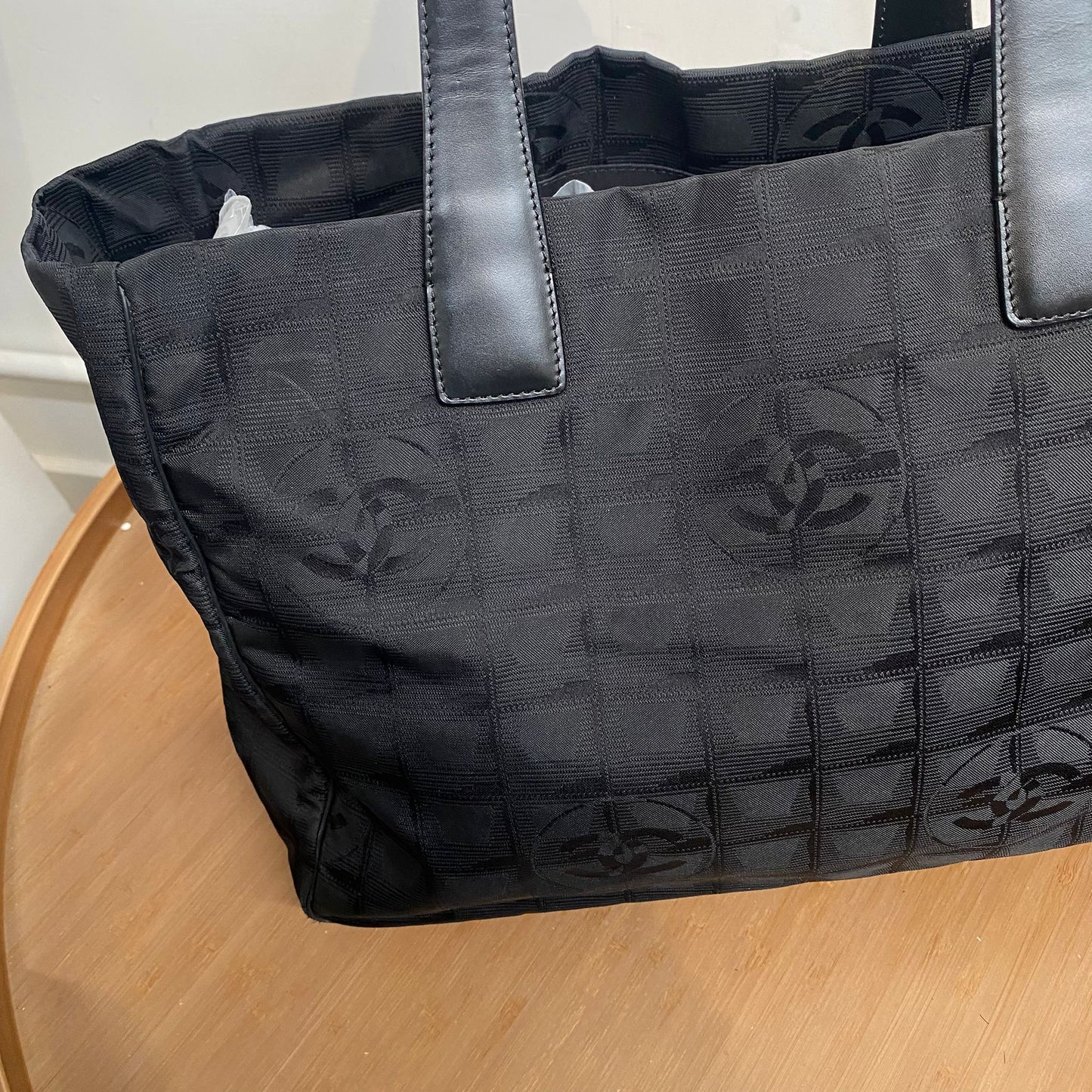 Chanel 冰格 Tote 有貼