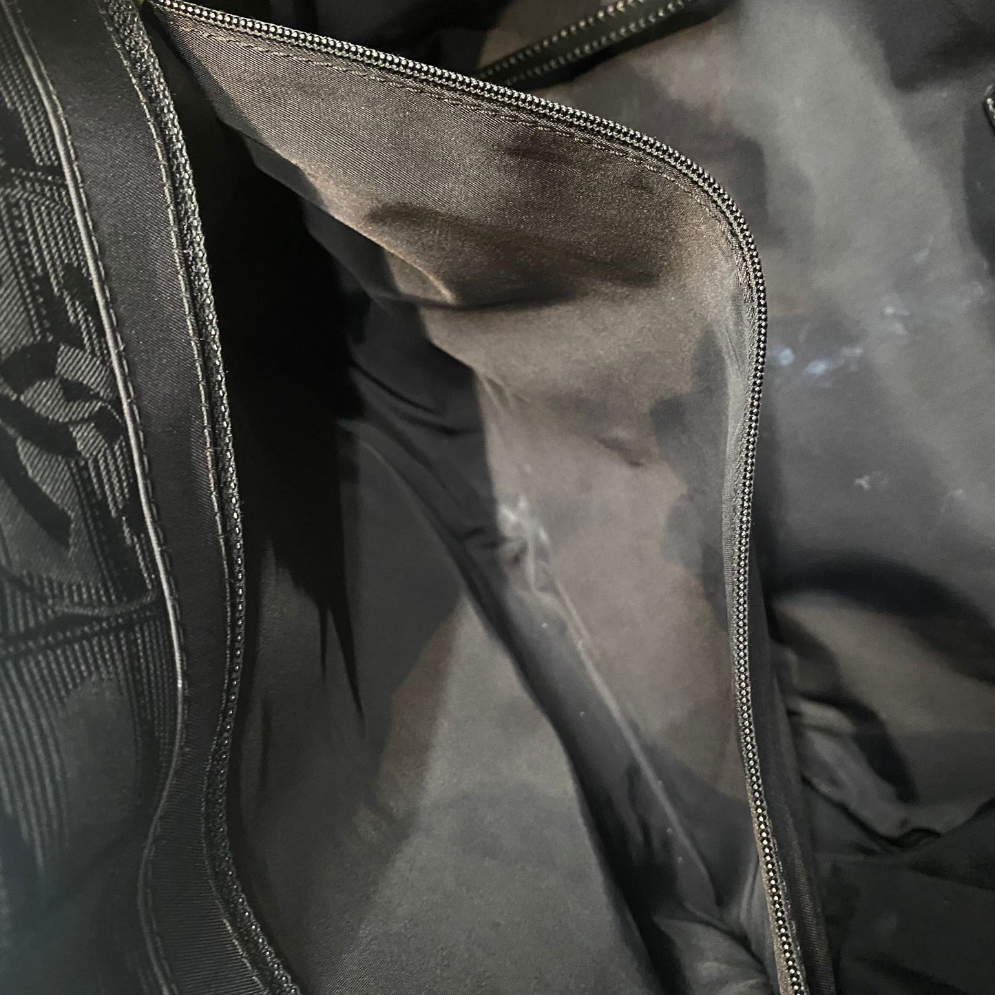 Chanel 冰格 Tote 有貼