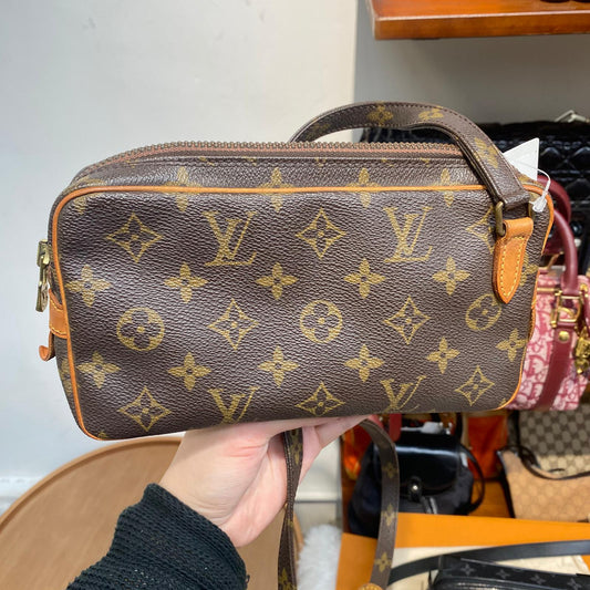 LV 老花斜孭袋